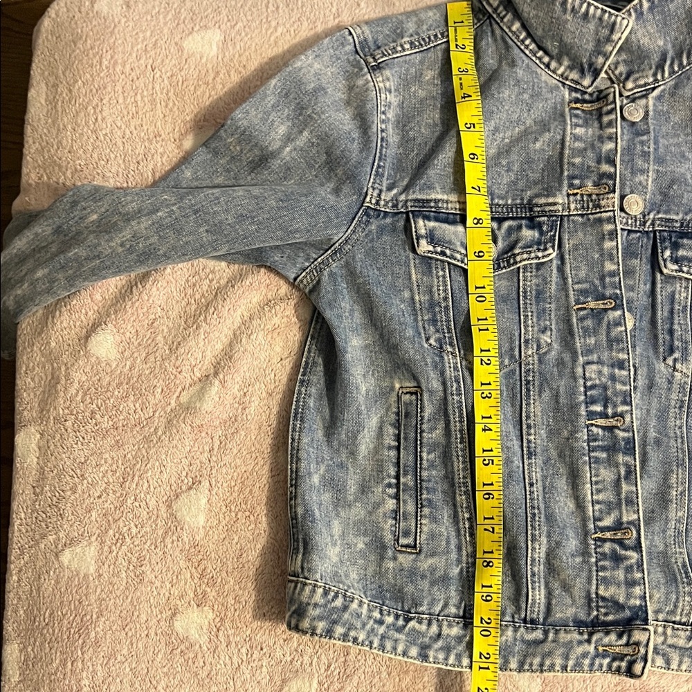 Light Blue Jean Jacket - Picture 5 of 7